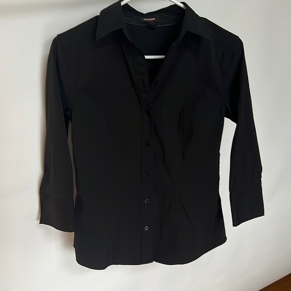 Black 3/4 Collared Shirt